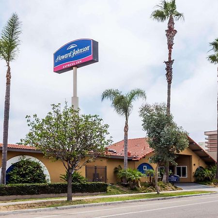 Howard Johnson By Wyndham National City/San Diego South Exterior photo