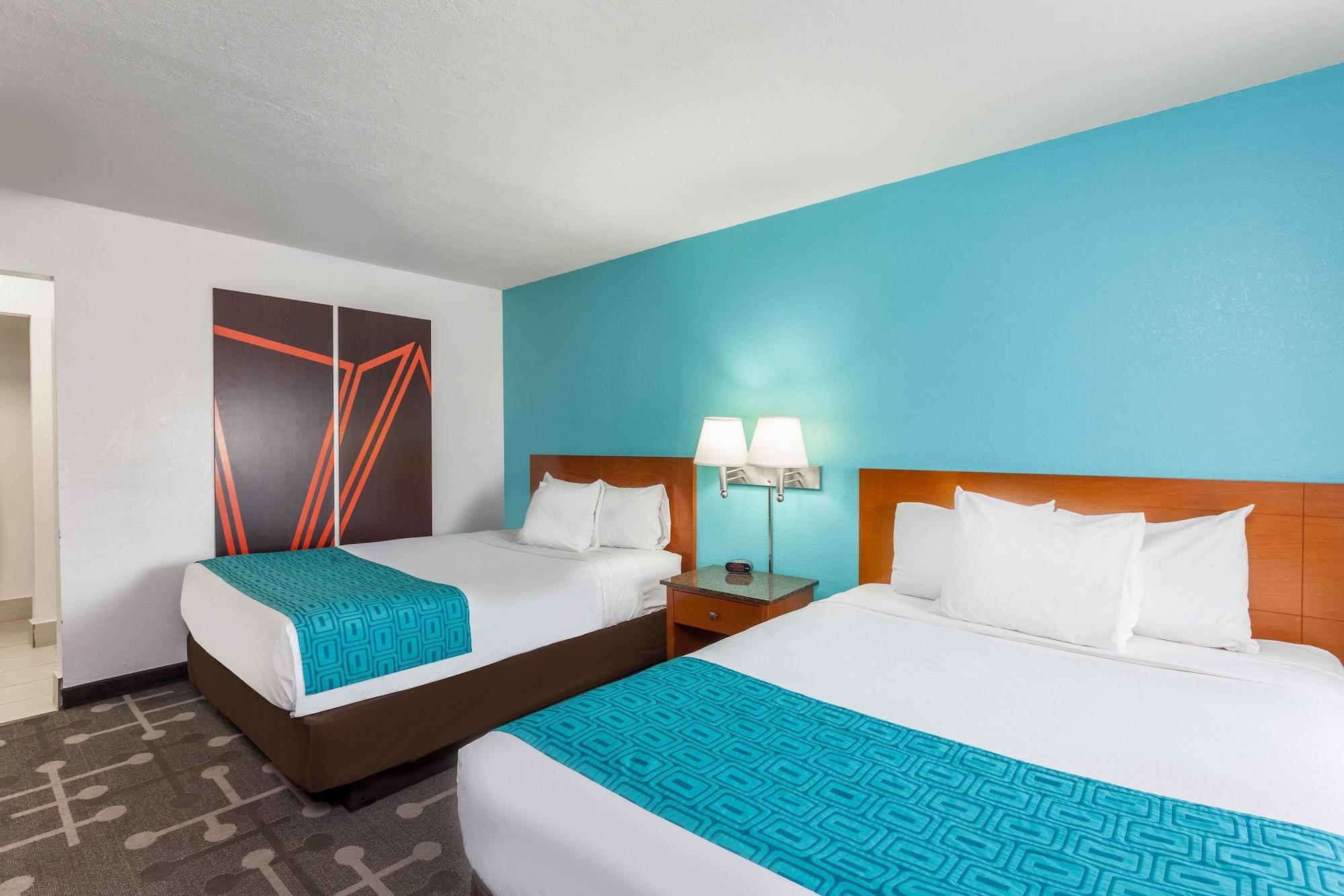 Howard Johnson By Wyndham National City/San Diego South Exterior photo